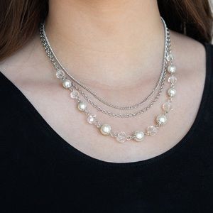 Paparazzi Tour de Demure White